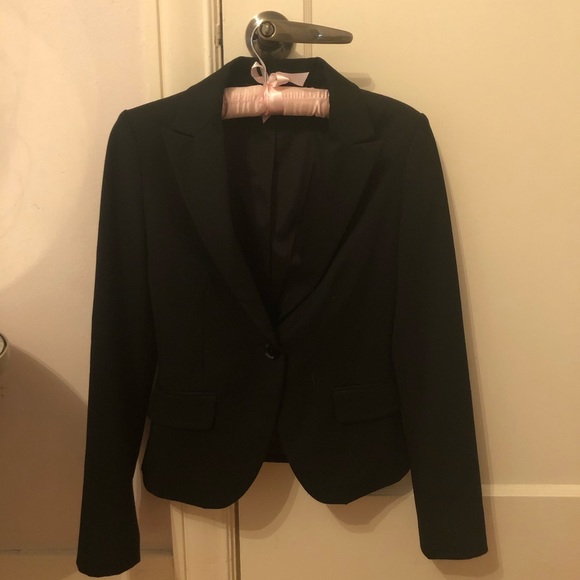 EUC Black Express Blazer - Picture 2 of 5